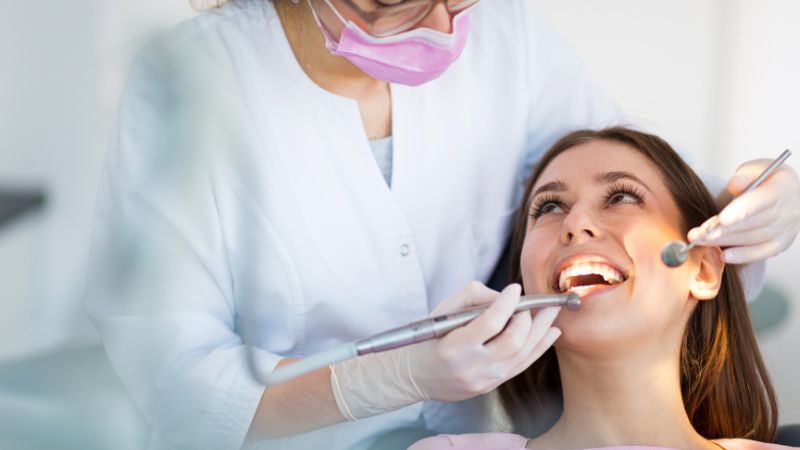 Förebyggande tandvård är en investering för friskare tänder